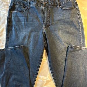 EUC Santana jeans